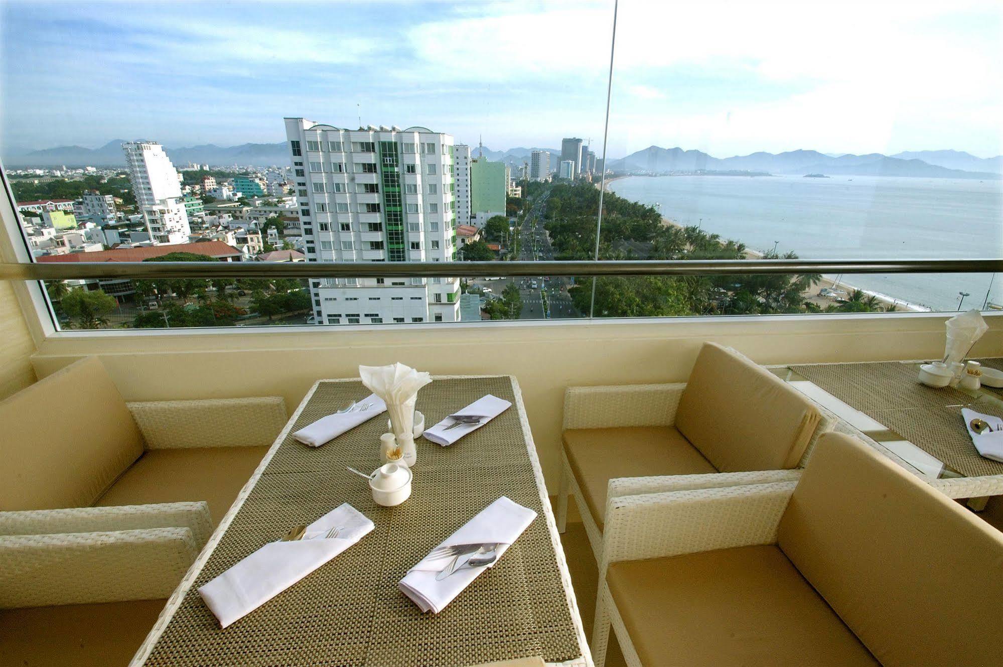 Blue Pearl Hotel Nha Trang Bagian luar foto