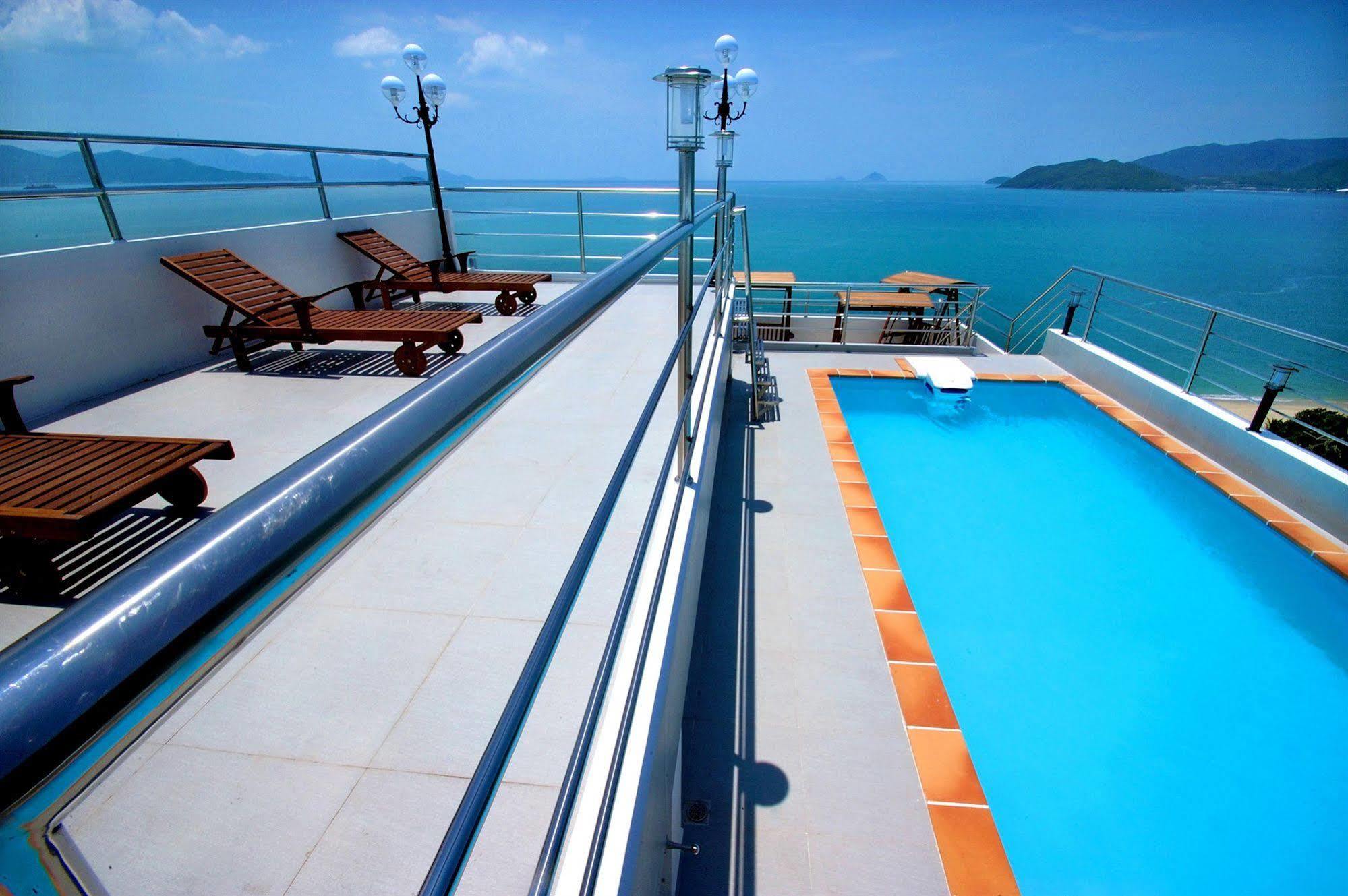 Blue Pearl Hotel Nha Trang Bagian luar foto