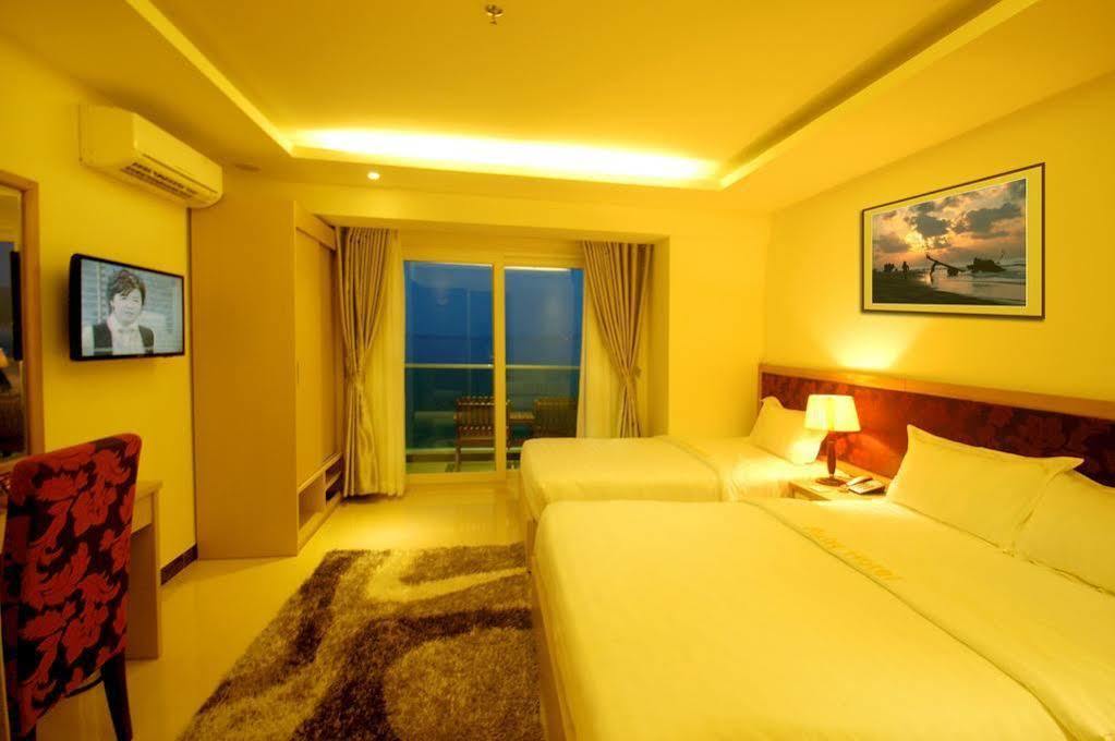 Blue Pearl Hotel Nha Trang Bagian luar foto